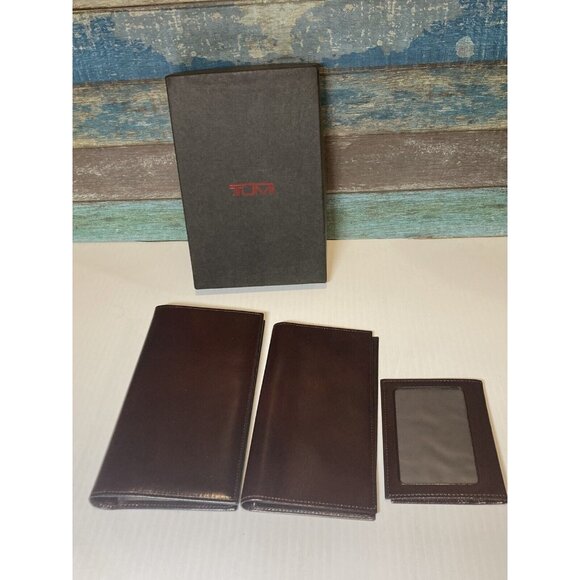 Tumi Soft Brown Leather Credit Card Holder ID Wallet Organizer With Notepad